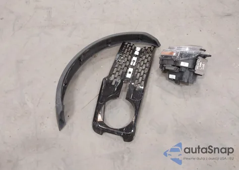 2024 Ford Bronco Wildtrak z USA, uszkodzony, nr VIN 1FMEE2BP2RLA23042